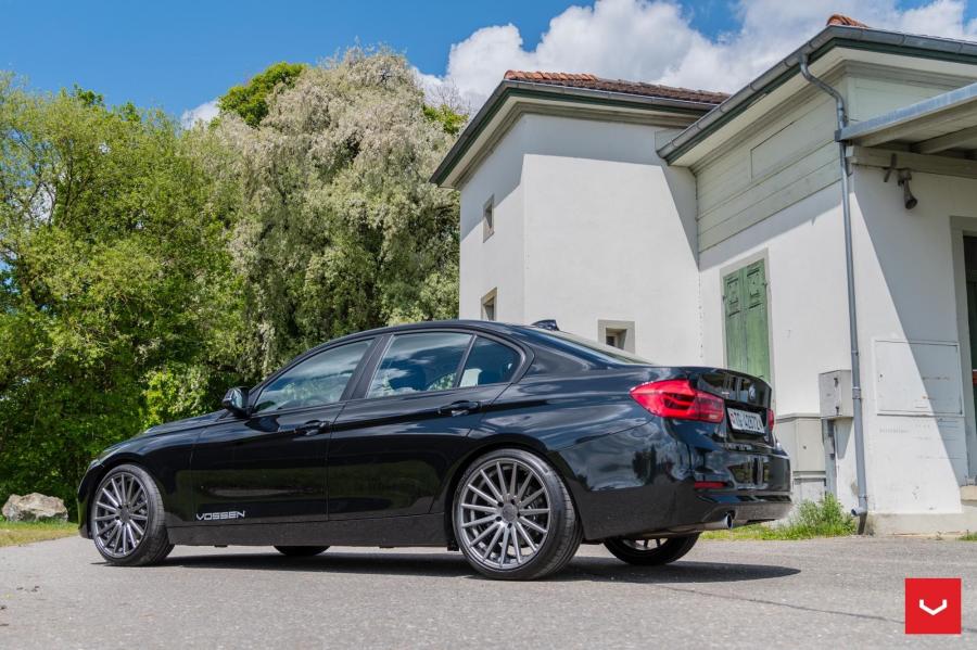  BMW 3-Series Sedan on Vossen Wheels (VFS2) 2017 года  (фото 8 из 25)